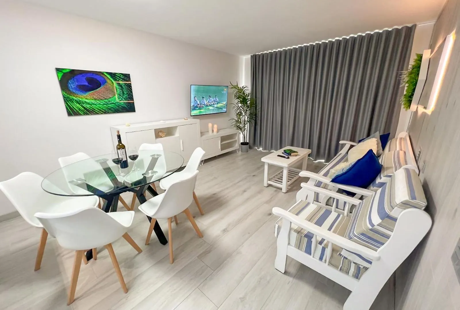 Mediterranea Loft New La Pineda Espanha